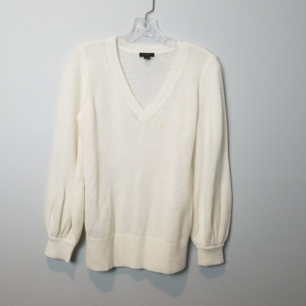 Ann Taylor Cream Puff Poofy Balloon Sleeve Cardigan Size small v-neck